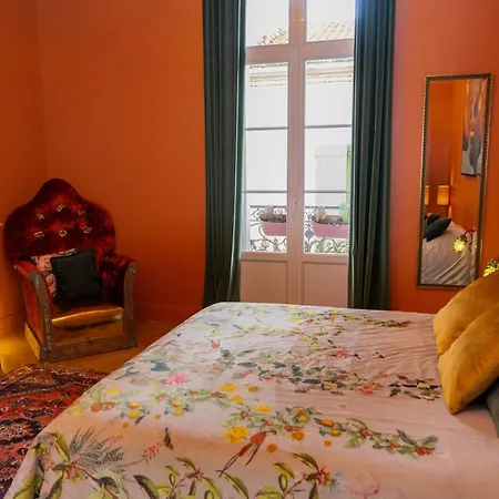 Chez Gertrude Apartment